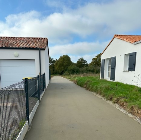 Début sentier côté lotissement